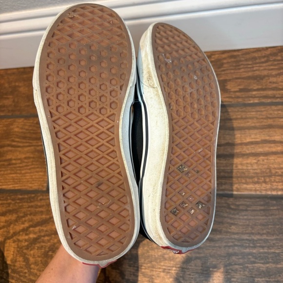 Excellent Condition High Top Vans - Picture 4 of 4